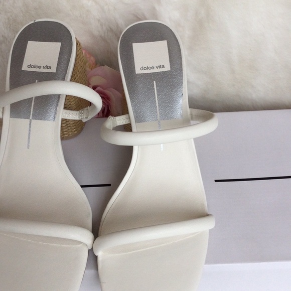 🆕Dolce Vita Narra White Stella Sandals - Picture 6 of 9